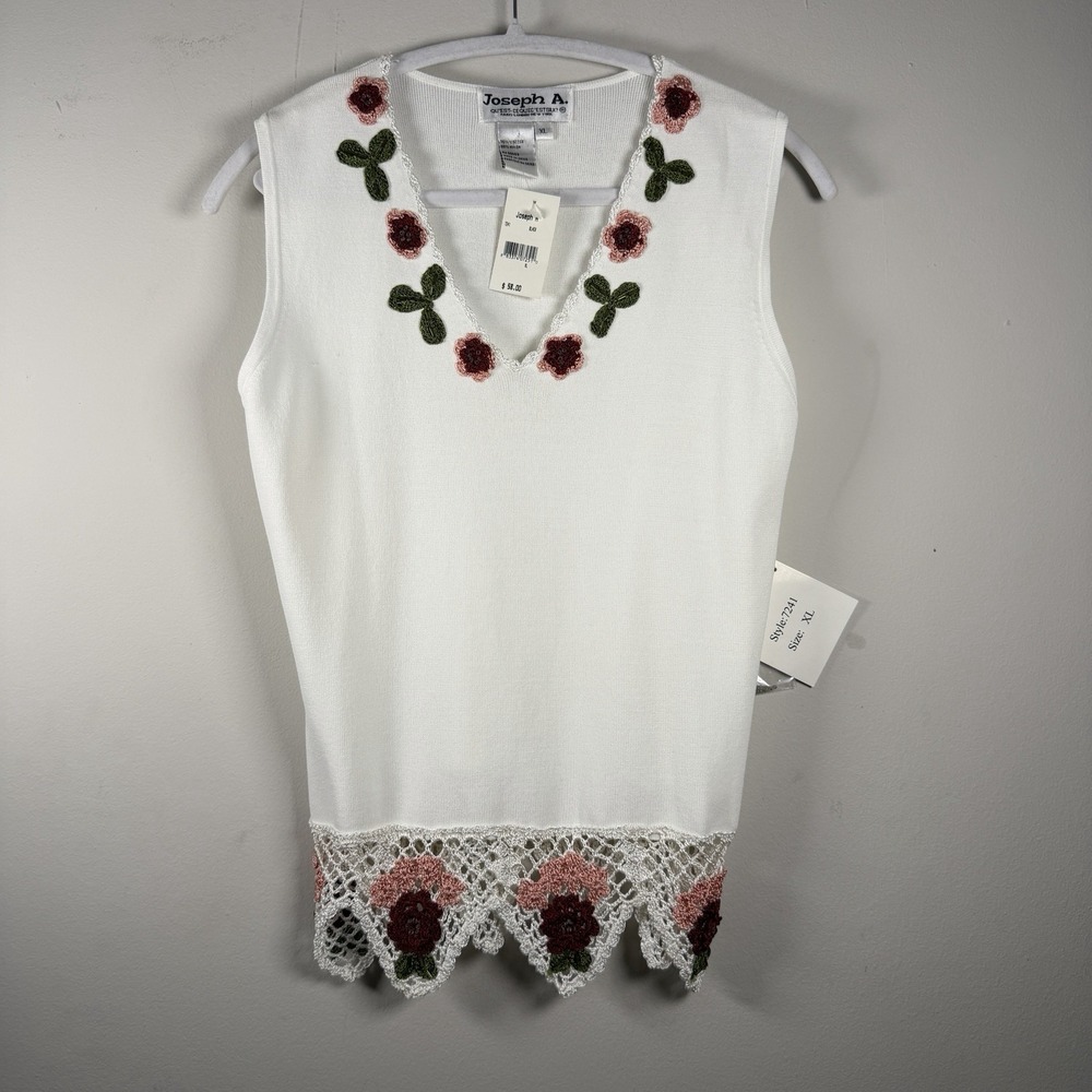 JOSEPH A. White Sleeveless‎ Tank Floral Crochet Trim New BOHO Cottagecore Summer